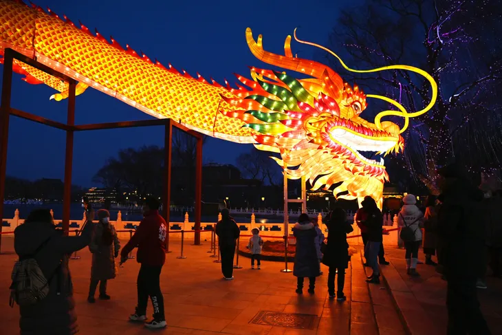 Nhiều nước trên thế giới rộn ràng chào đón năm mới Giáp Thìn - Ảnh 13. Nhiều nước trên thế giới rộn ràng chào đón năm mới Giáp Thìn - Ảnh 13.