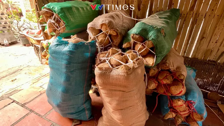 Làng nghề bánh tráng hơn 80 năm tuổi ở TP Hồ Chí Minh - Từ truyền thống đến hiện đại - Ảnh 5. Làng nghề bánh tráng hơn 80 năm tuổi ở TP Hồ Chí Minh - Từ truyền thống đến hiện đại - Ảnh 5.