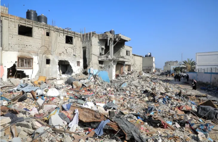 Tấn công đẫm máu tại Dải Gaza khiến hơn 100 người Palestine thiệt mạng - Ảnh 1. Tấn công đẫm máu tại Dải Gaza khiến hơn 100 người Palestine thiệt mạng - Ảnh 1.