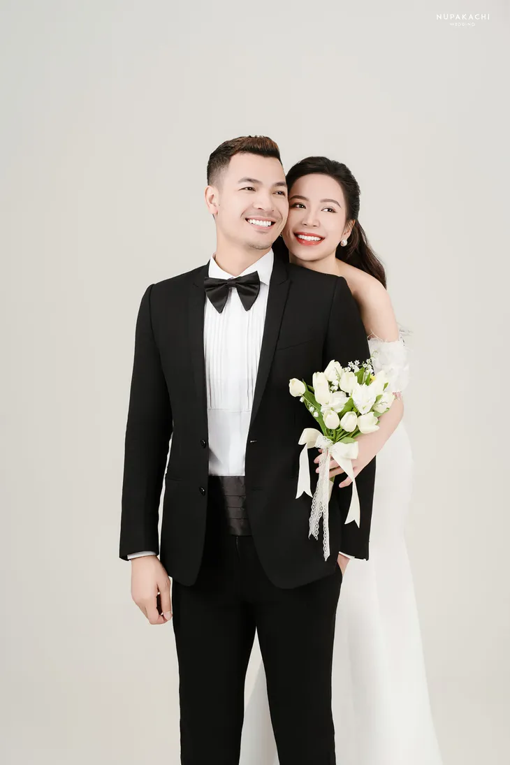 Nhã Phương, Hồng Diễm, Quỳnh Kool và dàn mỹ nhân tham dự đám cưới Kim Oanh - Ảnh 3. Nhã Phương, Hồng Diễm, Quỳnh Kool và dàn mỹ nhân tham dự đám cưới Kim Oanh - Ảnh 3.
