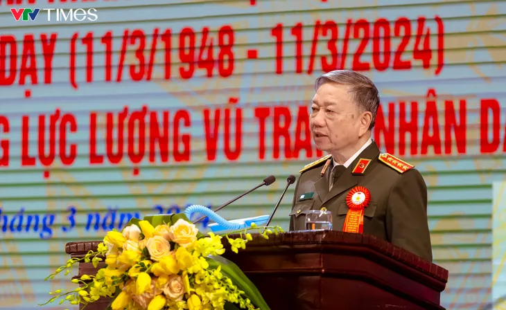 Công an Nghệ An đón nhận danh hiệu anh hùng lực lượng vũ trang nhân dân - Ảnh 5. Công an Nghệ An đón nhận danh hiệu anh hùng lực lượng vũ trang nhân dân - Ảnh 5.
