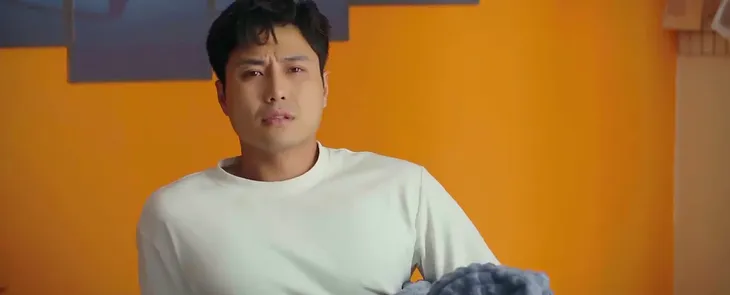 Mình yêu nhau, bình yên thôi - Tập 7: Vợ chồng ly thân quên chốt cửa khi ngủ và cái kết - Ảnh 13. Mình yêu nhau, bình yên thôi - Tập 7: Vợ chồng ly thân quên chốt cửa khi ngủ và cái kết - Ảnh 13.