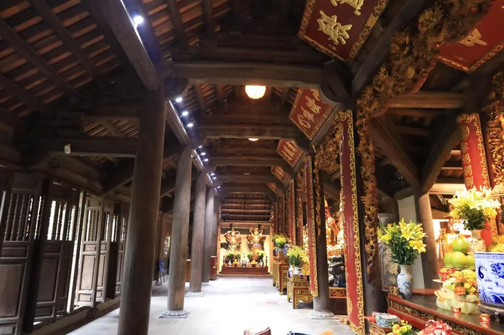 Ghé thăm chùa Phật Tích nghìn năm tuổi ở Bắc Ninh - Ảnh 2. Ghé thăm chùa Phật Tích nghìn năm tuổi ở Bắc Ninh - Ảnh 2.