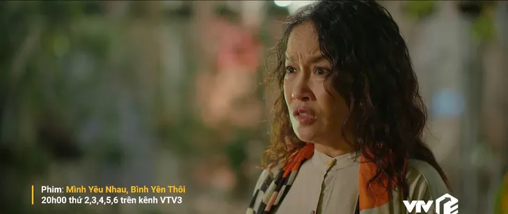 Mình yêu nhau, bình yên thôi - Tập 8: Hân nhậu xỉn quắc cần câu, gây náo loạn, bị mẹ chồng bắt tại trận - Ảnh 5. Mình yêu nhau, bình yên thôi - Tập 8: Hân nhậu xỉn quắc cần câu, gây náo loạn, bị mẹ chồng bắt tại trận - Ảnh 5.