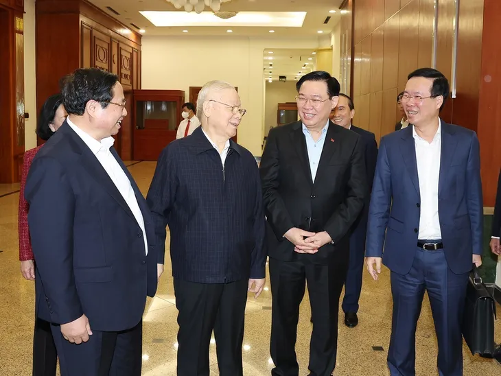 Chuẩn bị tốt công tác nhân sự: Nhân tố bảo đảm cho thành công của Đại hội XIV của Đảng - Ảnh 2. Chuẩn bị tốt công tác nhân sự: Nhân tố bảo đảm cho thành công của Đại hội XIV của Đảng - Ảnh 2.