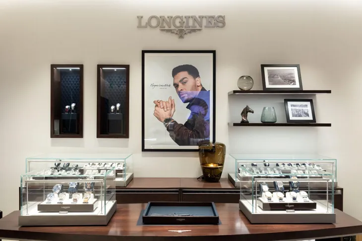Chiêm ngưỡng dòng chảy lịch sử hơn 190 năm của Longines tại phòng trưng bày mới - Ảnh 2. Chiêm ngưỡng dòng chảy lịch sử hơn 190 năm của Longines tại phòng trưng bày mới - Ảnh 2.