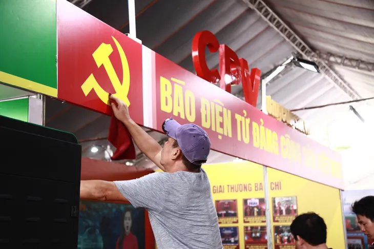 Hội báo toàn quốc 2024 sẵn sàng chờ khai mạc - Ảnh 9. Hội báo toàn quốc 2024 sẵn sàng chờ khai mạc - Ảnh 9.
