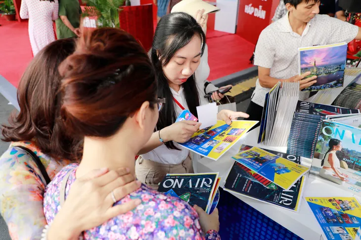 Ngày hội của những người làm báo Việt Nam chính thức khai mạc - Ảnh 14. Ngày hội của những người làm báo Việt Nam chính thức khai mạc - Ảnh 14.