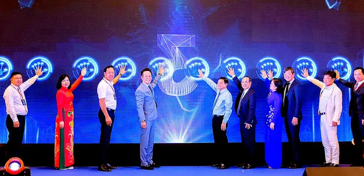 Quảng Ninh tổ chức Hội nghị Chiến lược phát triển Kinh tế tư nhân 2024 - Ảnh 1. Quảng Ninh tổ chức Hội nghị Chiến lược phát triển Kinh tế tư nhân 2024 - Ảnh 1.