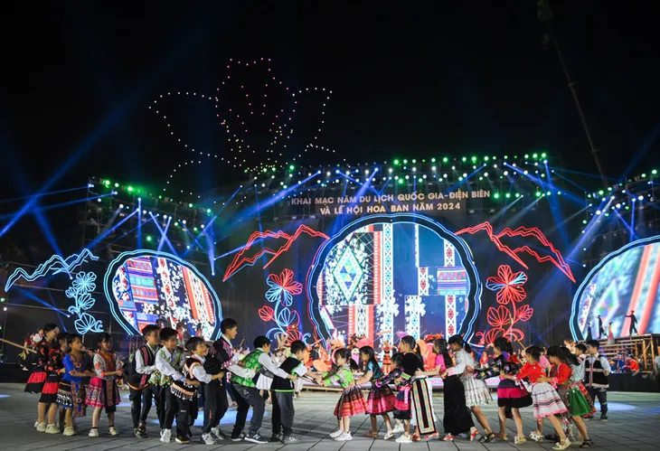Rộn ràng trước giờ khai hội Lễ hội Hoa Ban năm 2024 - Ảnh 3. Rộn ràng trước giờ khai hội Lễ hội Hoa Ban năm 2024 - Ảnh 3.