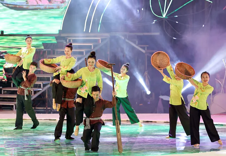 Rộn ràng trước giờ khai hội Lễ hội Hoa Ban năm 2024 - Ảnh 2. Rộn ràng trước giờ khai hội Lễ hội Hoa Ban năm 2024 - Ảnh 2.