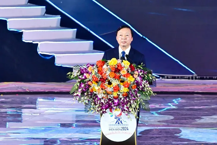Mãn nhãn Lễ Khai mạc Năm Du lịch Quốc gia - Điện Biên - Ảnh 2. Mãn nhãn Lễ Khai mạc Năm Du lịch Quốc gia - Điện Biên - Ảnh 2.