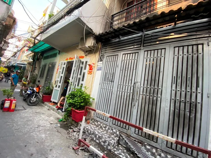 Cháy nhà ở quận Gò Vấp, một người tử vong - Ảnh 1. Cháy nhà ở quận Gò Vấp, một người tử vong - Ảnh 1.