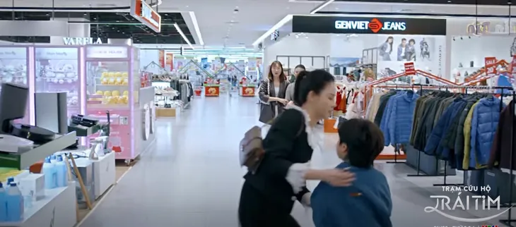 Trạm cứu hộ trái tim - Tập 5: Ngân Hà và người yêu cũ tình cờ đi công tác cùng một nơi - Ảnh 7. Trạm cứu hộ trái tim - Tập 5: Ngân Hà và người yêu cũ tình cờ đi công tác cùng một nơi - Ảnh 7.