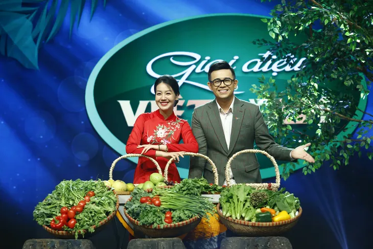 MC Hồng Nhung - Đức Bảo rạng rỡ trong Giai điệu Việt Nam - Ảnh 1.