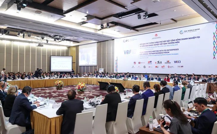 Thủ tướng gặp mặt cộng đồng doanh nghiệp FDI và dự Diễn đàn Doanh nghiệp Việt Nam - Ảnh 2. Thủ tướng gặp mặt cộng đồng doanh nghiệp FDI và dự Diễn đàn Doanh nghiệp Việt Nam - Ảnh 2.