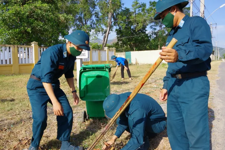 Sôi nổi hoạt động Tháng thanh niên các đơn vị ở Quân chủng Phòng không - Không quân - Ảnh 4. Sôi nổi hoạt động Tháng thanh niên các đơn vị ở Quân chủng Phòng không - Không quân - Ảnh 4.
