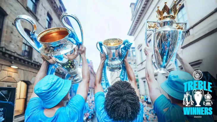 Những lần Pep Guardiola phản ứng khi Man United được nhắc đến - Ảnh 2. Những lần Pep Guardiola phản ứng khi Man United được nhắc đến - Ảnh 2.