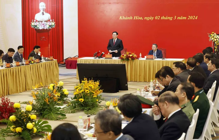 Chủ tịch Quốc hội: Khánh Hòa tập trung thực hiện hiệu quả Quy hoạch tỉnh - Ảnh 1. Chủ tịch Quốc hội: Khánh Hòa tập trung thực hiện hiệu quả Quy hoạch tỉnh - Ảnh 1.