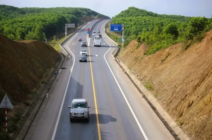Giải pháp đảm bảo an toàn gia thông trên các tuyến cao tốc - Ảnh 1.