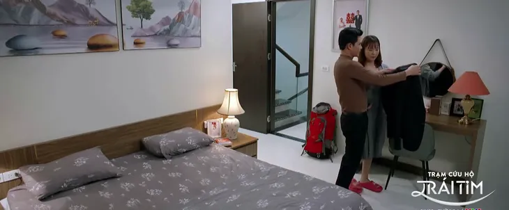 Trạm cứu hộ trái tim - Tập 6: Bị cắm sừng dài ngoằng không biết, Ngân Hà vô tư ngưỡng mộ tiểu tam - Ảnh 1. Trạm cứu hộ trái tim - Tập 6: Bị cắm sừng dài ngoằng không biết, Ngân Hà vô tư ngưỡng mộ tiểu tam - Ảnh 1.