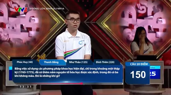 Đường lên đỉnh Olympia: Nam sinh Quảng Trị tự tin giành Vòng nguyệt quế cuộc thi Tháng 2 - Ảnh 4. Đường lên đỉnh Olympia: Nam sinh Quảng Trị tự tin giành Vòng nguyệt quế cuộc thi Tháng 2 - Ảnh 4.
