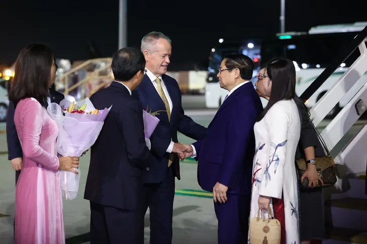 Thủ tướng Phạm Minh Chính tới Melbourne, bắt đầu chuyến công tác tại Australia - Ảnh 2. Thủ tướng Phạm Minh Chính tới Melbourne, bắt đầu chuyến công tác tại Australia - Ảnh 2.