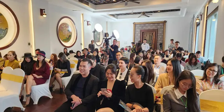 Nhạc sĩ Đức Huy làm live concert ở tuổi 76 - Ảnh 2. Nhạc sĩ Đức Huy làm live concert ở tuổi 76 - Ảnh 2.