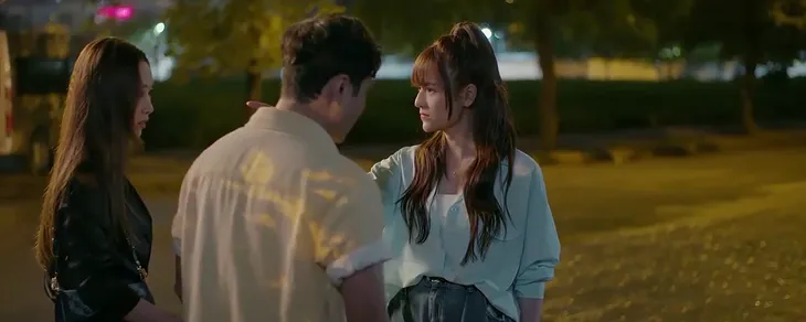 Mình yêu nhau, bình yên thôi - Tập 2: Vợ chồng trẻ diễn kịch siêu đẳng lừa mẹ - Ảnh 6. Mình yêu nhau, bình yên thôi - Tập 2: Vợ chồng trẻ diễn kịch siêu đẳng lừa mẹ - Ảnh 6.