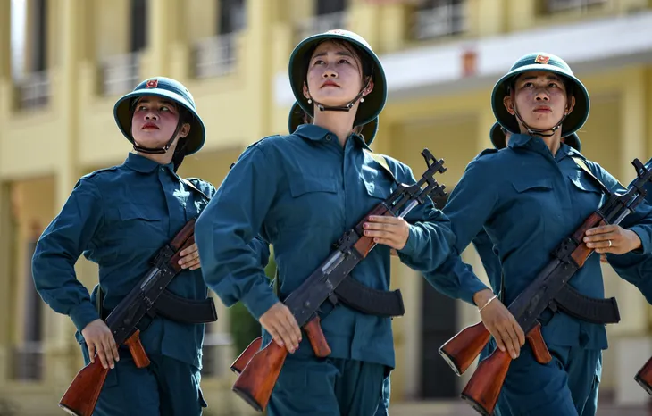 Những “bông hồng” trên thao trường nắng gió ở Điện Biên - Ảnh 4. Những “bông hồng” trên thao trường nắng gió ở Điện Biên - Ảnh 4.