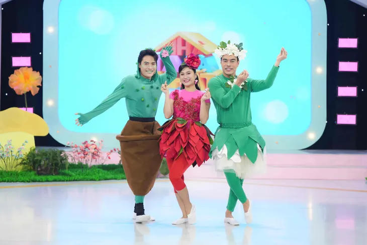 Diện mạo hài hước của bộ ba MC Nhà ta là nhất - Ảnh 2. Diện mạo hài hước của bộ ba MC Nhà ta là nhất - Ảnh 2.