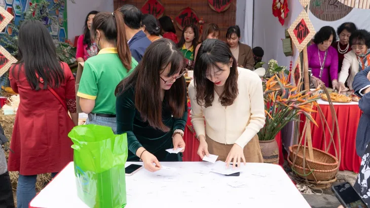 “Hội chợ ẩm thực VTV 2024” chào mừng Quốc tế phụ nữ 8/3 - Ảnh 1. “Hội chợ ẩm thực VTV 2024” chào mừng Quốc tế phụ nữ 8/3 - Ảnh 1.