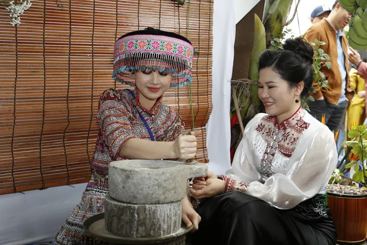 “Hội chợ ẩm thực VTV 2024” chào mừng Quốc tế phụ nữ 8/3 - Ảnh 2. “Hội chợ ẩm thực VTV 2024” chào mừng Quốc tế phụ nữ 8/3 - Ảnh 2.