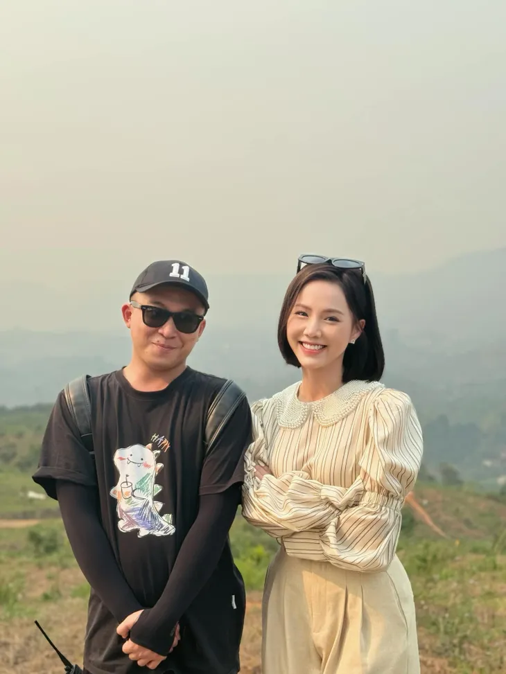 Lỡ hẹn với ngày xanh đóng máy, Minh Thu thay đổi ngoại hình - Ảnh 7. Lỡ hẹn với ngày xanh đóng máy, Minh Thu thay đổi ngoại hình - Ảnh 7.