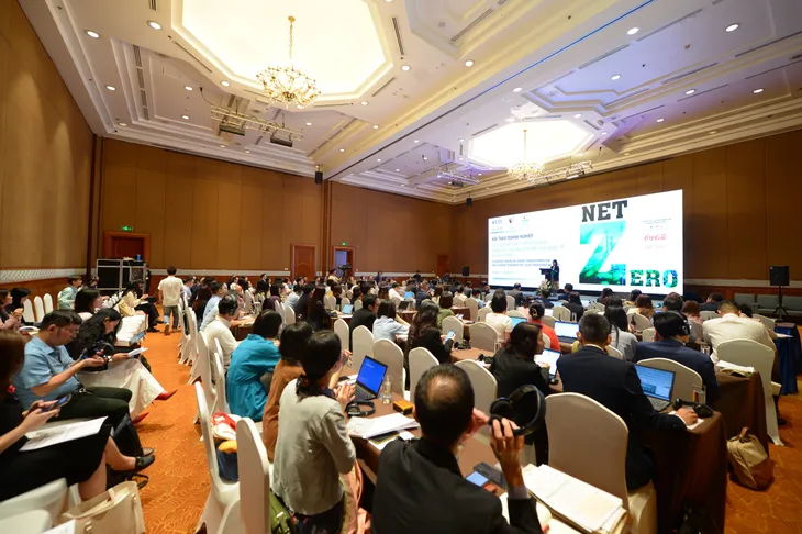 Chuyển đổi xanh, tài chính xanh hướng đến mục tiêu Net Zero vào năm 2050 - Ảnh 1. Chuyển đổi xanh, tài chính xanh hướng đến mục tiêu Net Zero vào năm 2050 - Ảnh 1.