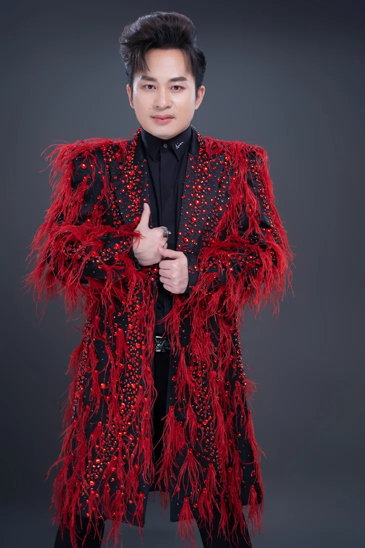 Tùng Dương: Giá trị cao nhất của ca sĩ là văn hóa hát - Ảnh 7. Tùng Dương: Giá trị cao nhất của ca sĩ là văn hóa hát - Ảnh 7.
