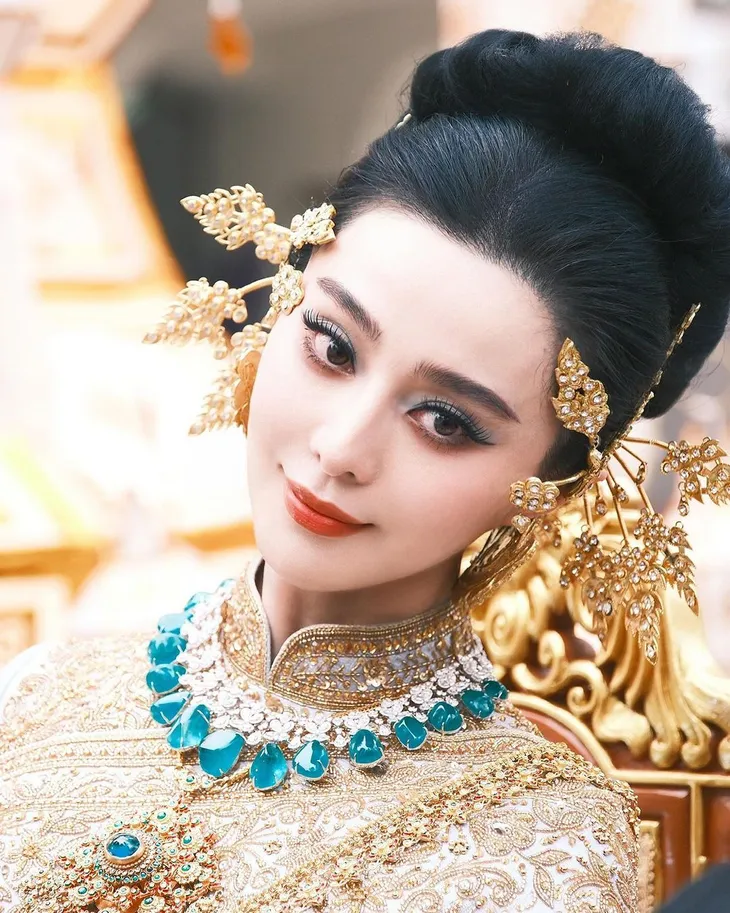 Nhan sắc bất chấp thời gian của Phạm Băng Băng “gây sốt” tại Thái Lan - Ảnh 1. Nhan sắc bất chấp thời gian của Phạm Băng Băng “gây sốt” tại Thái Lan - Ảnh 1.