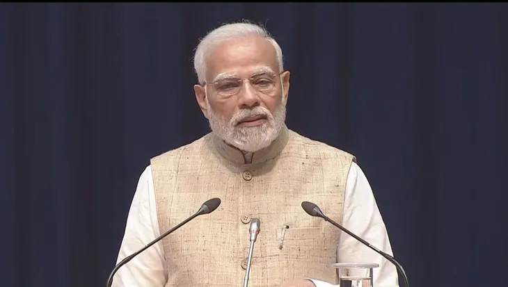 Thủ tướng Modi cam kết đưa Ấn Độ trở thành nền kinh tế lớn thứ 3 thế giới - Ảnh 1. Thủ tướng Modi cam kết đưa Ấn Độ trở thành nền kinh tế lớn thứ 3 thế giới - Ảnh 1.