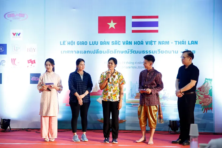 Đặc sắc lễ hội giao lưu bản sắc văn hóa Việt Nam - Thái Lan - Ảnh 3. Đặc sắc lễ hội giao lưu bản sắc văn hóa Việt Nam - Thái Lan - Ảnh 3.