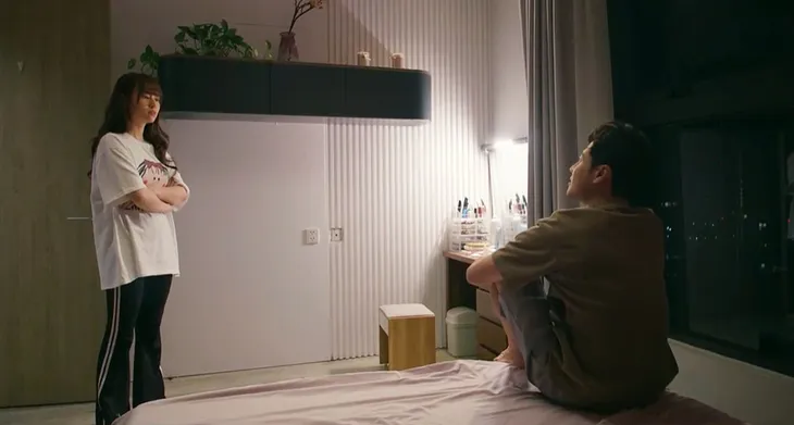 Mình yêu nhau, bình yên thôi - Tập 31: Đức Anh lân la sang giường Hân và cái kết - Ảnh 1. Mình yêu nhau, bình yên thôi - Tập 31: Đức Anh lân la sang giường Hân và cái kết - Ảnh 1.