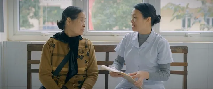 Lỡ hẹn với ngày xanh - Tập 22: Giang đau đớn nhìn Hiệp quan tâm Duyên quá mức - Ảnh 3. Lỡ hẹn với ngày xanh - Tập 22: Giang đau đớn nhìn Hiệp quan tâm Duyên quá mức - Ảnh 3.