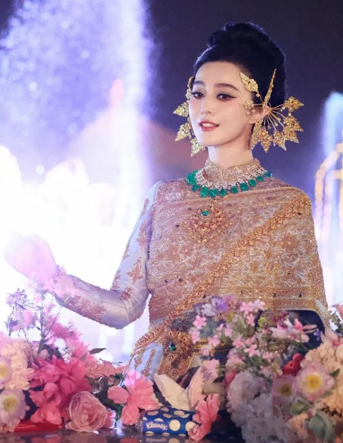 Hậu sự kiện Phạm Băng Băng đến Bangkok, cư dân mạng phản hồi - Ảnh 3. Hậu sự kiện Phạm Băng Băng đến Bangkok, cư dân mạng phản hồi - Ảnh 3.