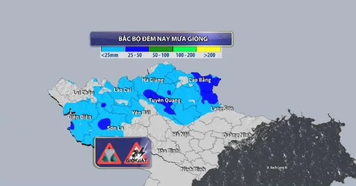 Vùng núi Thanh Hóa mưa đá, giông lốc mạnh - Ảnh 3. Vùng núi Thanh Hóa mưa đá, giông lốc mạnh - Ảnh 3.