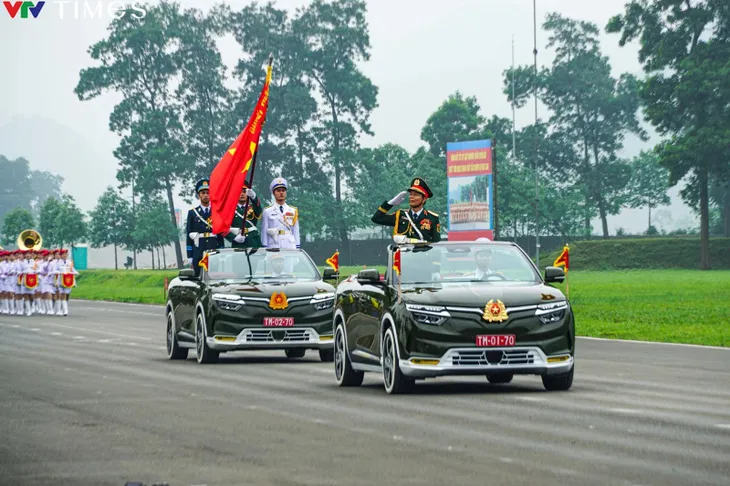 Quân đội: Tinh chỉnh hợp luyện diễu binh, diễu hành Lễ kỷ niệm 70 năm chiến thắng Điện Biên Phủ - Ảnh 8. Quân đội: Tinh chỉnh hợp luyện diễu binh, diễu hành Lễ kỷ niệm 70 năm chiến thắng Điện Biên Phủ - Ảnh 8.