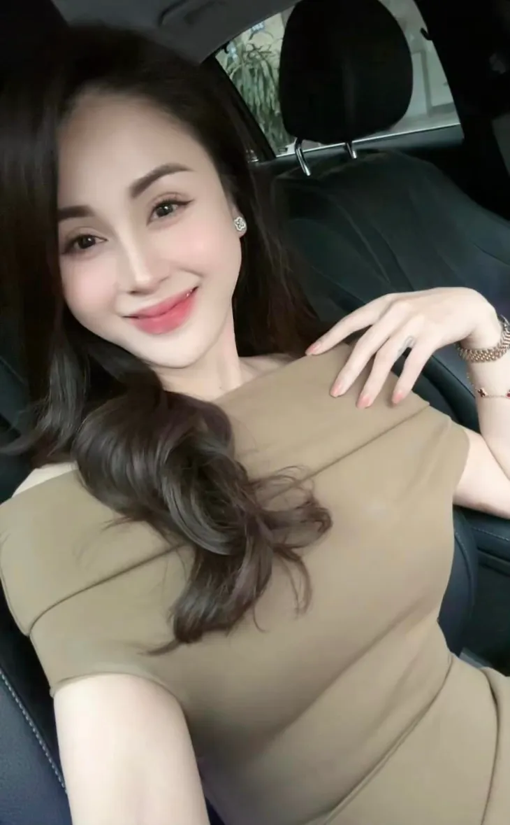 Thanh Hằng được chồng chăm sóc tận tình, các thành viên nhóm Lunas sẵn sàng ngày ra mắt - Ảnh 5. Thanh Hằng được chồng chăm sóc tận tình, các thành viên nhóm Lunas sẵn sàng ngày ra mắt - Ảnh 5.