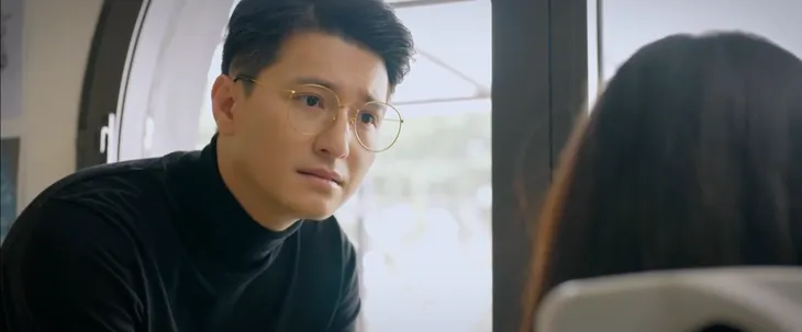 Lỡ hẹn với ngày xanh - Tập 24: Được Hiệp chăm sóc khi bị ốm, Duyên rung động - Ảnh 14. Lỡ hẹn với ngày xanh - Tập 24: Được Hiệp chăm sóc khi bị ốm, Duyên rung động - Ảnh 14.