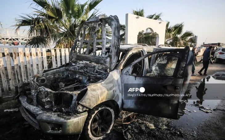 Israel điều tra vụ không kích khiến 7 nhân viên cứu trợ thiệt mạng ở Gaza - Ảnh 1. Israel điều tra vụ không kích khiến 7 nhân viên cứu trợ thiệt mạng ở Gaza - Ảnh 1.