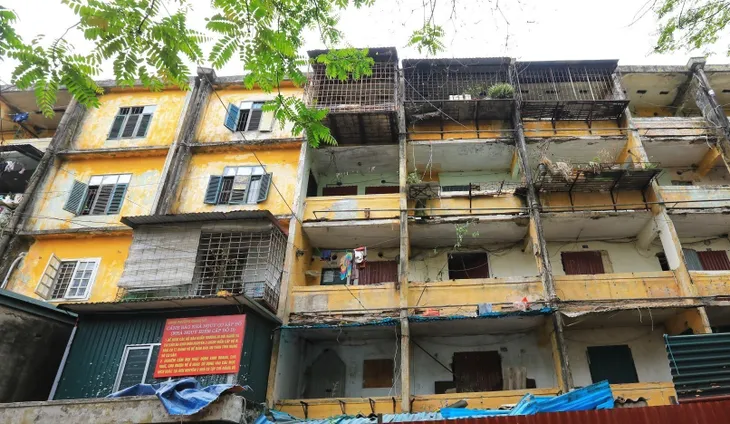 Công khai, minh bạch giúp gỡ “nút thắt” cải tạo chung cư cũ - Ảnh 1. Công khai, minh bạch giúp gỡ “nút thắt” cải tạo chung cư cũ - Ảnh 1.