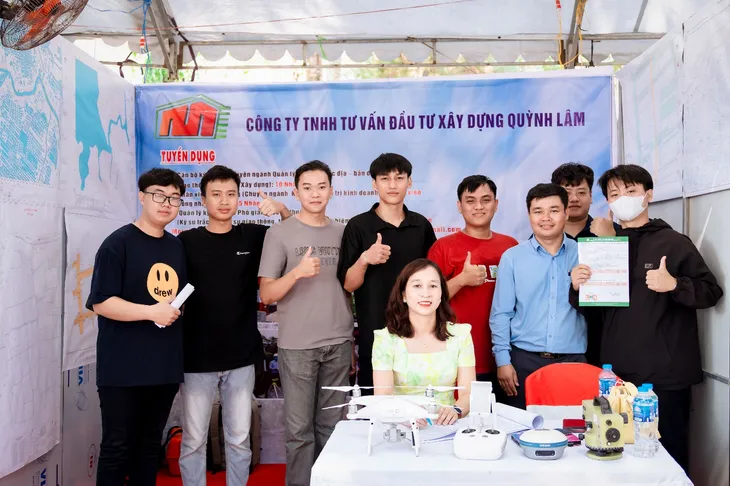 Hàng nghìn chỉ tiêu tuyển sinh ngành Lâm nghiệp - Ảnh 3. Hàng nghìn chỉ tiêu tuyển sinh ngành Lâm nghiệp - Ảnh 3.