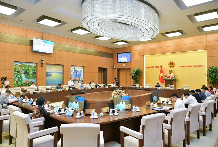 Đề xuất bổ sung dao có tính sát thương cao vào nhóm vũ khí thô sơ - Ảnh 1. Đề xuất bổ sung dao có tính sát thương cao vào nhóm vũ khí thô sơ - Ảnh 1.